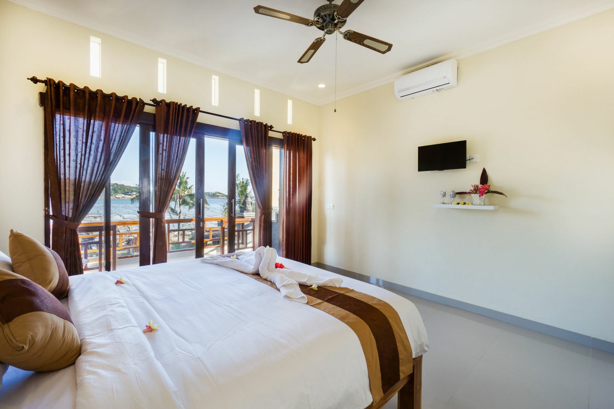 Seaweed Guesthouse Nusa Lembongan  Exterior photo
